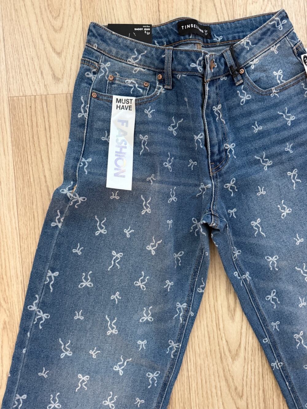 NWT Tinseltown Mid-Rise Baggy Ribbon Jeans, Juniors Size 5